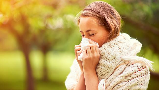 Melburnians are being told to brace for “dangerous” pollen levels this month.