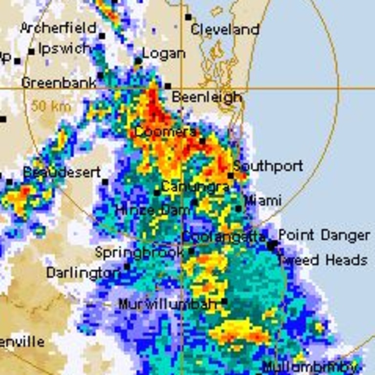 A BOM radar showing storms sweeping across the Gold Coast and Logan about 5.30am Monday.