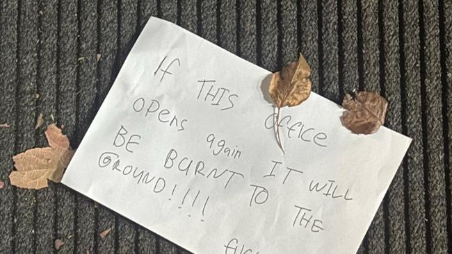 A note left on the doorstep of the Liberal HQ office in Eden-Monaro. Source: Supplied