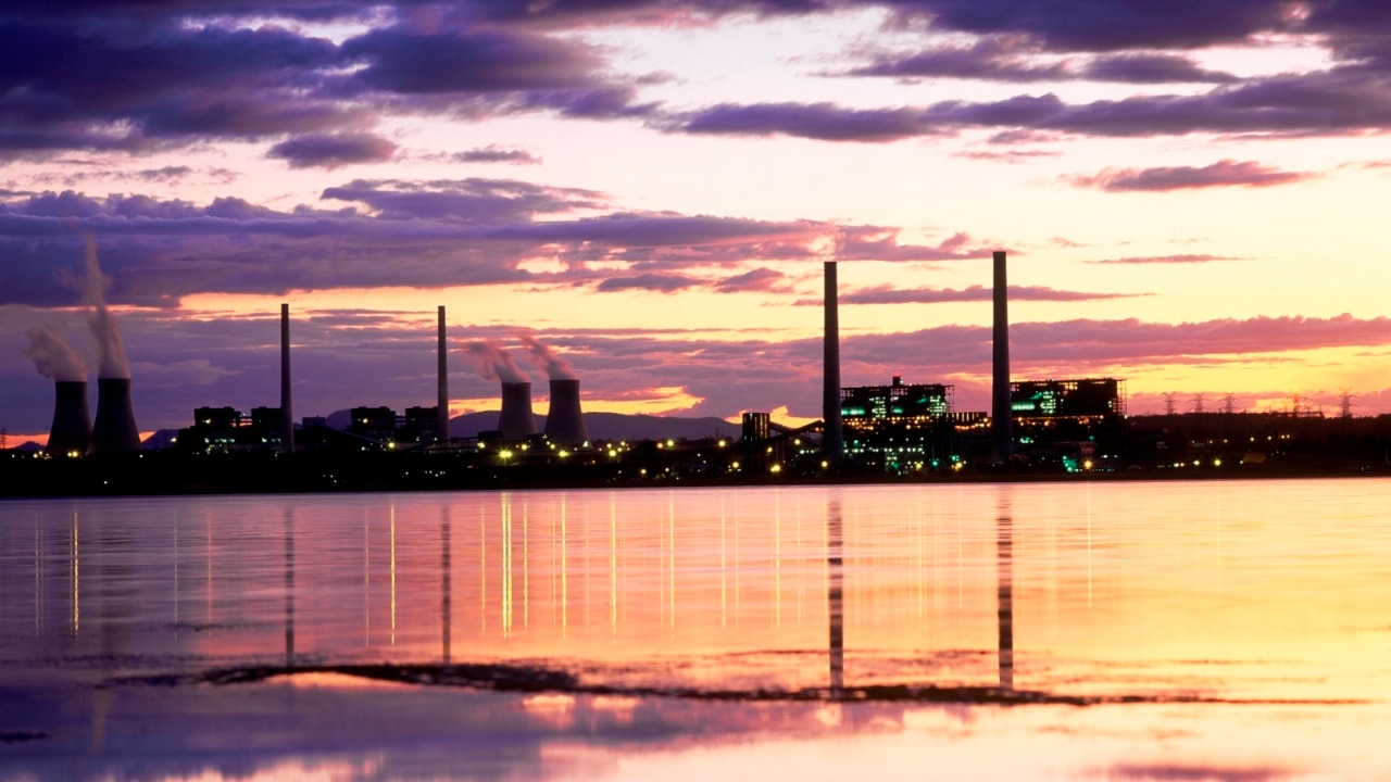 Andrew Forrest explores hydrogen hub in Hunter