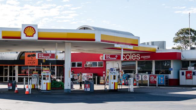 The Shell service station in Tailem Bend at the centre of the Covid-19 scare. Picture: Morgan Sette