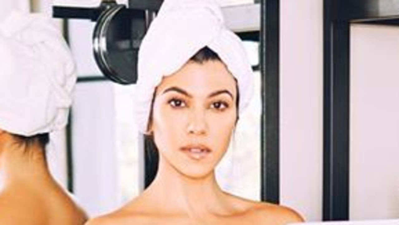 Kourtney Kardashian Posts Naked Instagram Photo To Promote Poosh Project Au