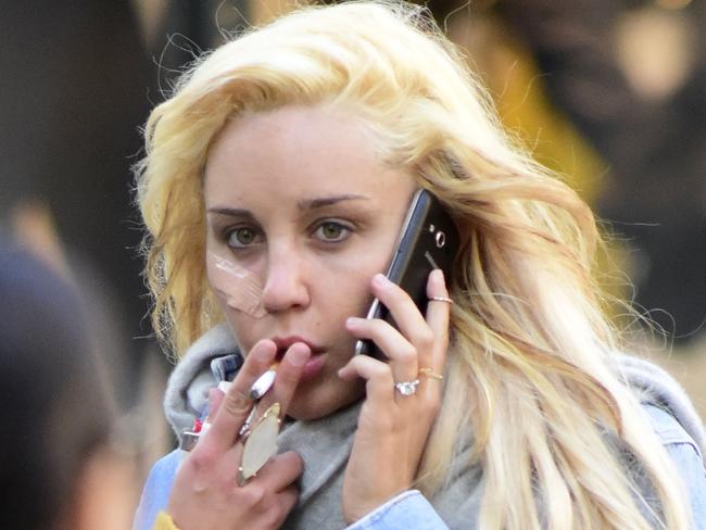 Amanda Bynes tweets claims her father sexually abused her as fears for ...