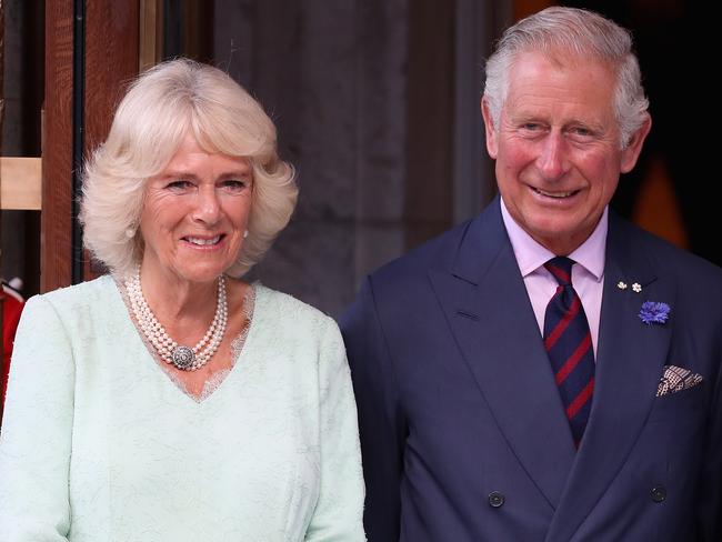 Prince Charles and Camilla’s giggle fit in Canada during throat singing ...