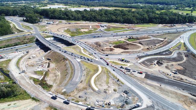 Work on the Bruce Highway upgrade of Caloundra Road overpass. Photo Patrick Woods.