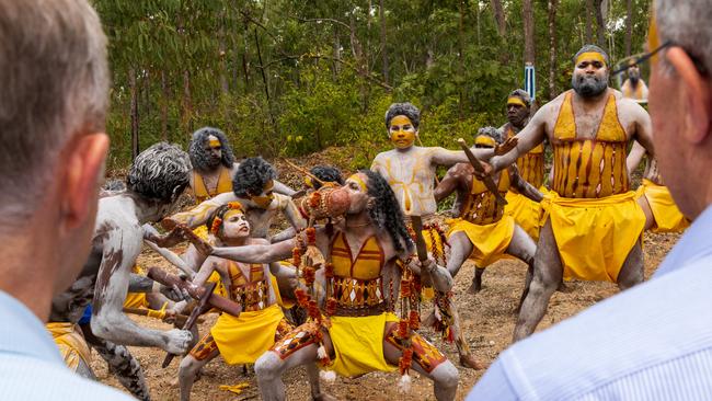 Cedric Marika with Yolngu dancers during the Garma Festival 2022. Picture: Tamati Smith/ Getty Images