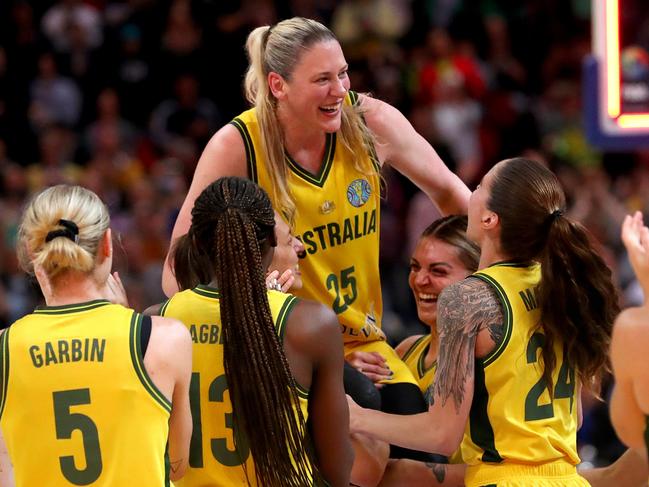 Lauren Jackson celebrates with team mates after a third-placed play-off against Canada during the 2022 FIBA Women's Basketball World Cup - which was then her final Opals game. Picture: Getty Images