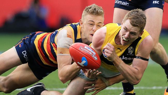 The 2017 AFL Grand Final between the Adelaide Crows and Richmond Tigers at the Melbourne Cricket Ground in Melbourne. Richmond Tiger Jacob Townsend unloads.  Picture: Mark Stewart