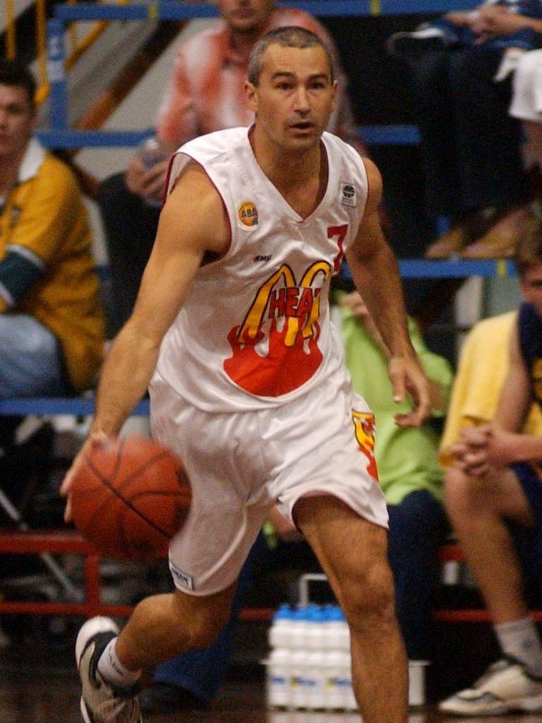 David Blades playing for the Townsville Heat.