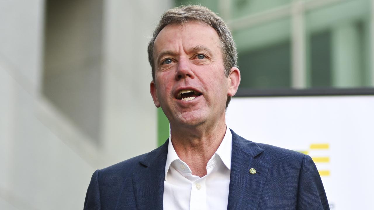MP pledges to keep up the fight for jumps racing at The ‘Bool