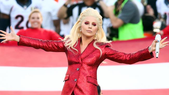 Lady Gaga will be headlining the 2017 Super Bowl Halftime show.