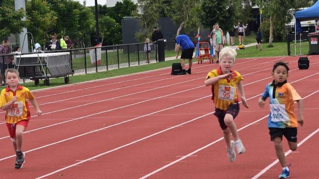 Braxten Boulton, Ezekiel Harrington and Brodie Lamb in the Under-7 boys 100 metre sprint at Mackay Athletics Club’s Track and Field Carnival 2022. Picture: Max O'Driscoll