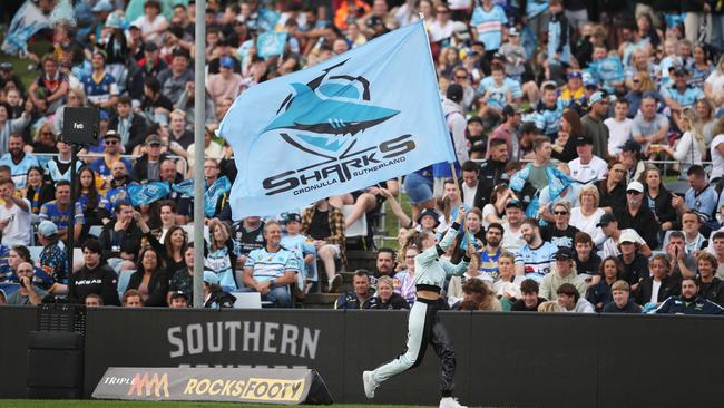 Amazing atmosphere amongst the sell out crowd at PointsBet Stadium. (Photo by Matt King/Getty Images)