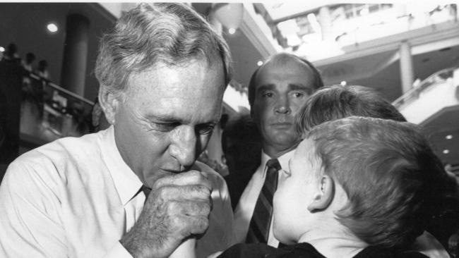 Andrew Peacock during the 1990 election campaign.