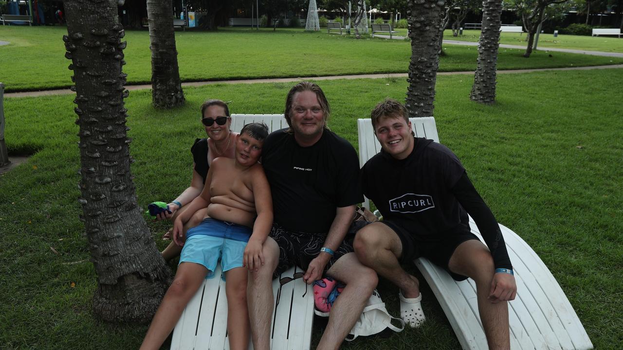 Boxing Day in Darwin: Storm clouds and beating the heat