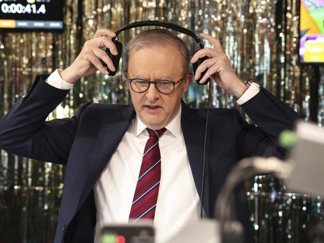 PERTH, AUSTRALIA - NewsWire Photos - 01 MAY, 2025: 2025 FEDERAL ELECTION POOL: Prime Minister Anthony Albanese during a radio interview with Triple M WA, in Perth, Western Australia Picture: NewsWire/ Alex Ellinghausen