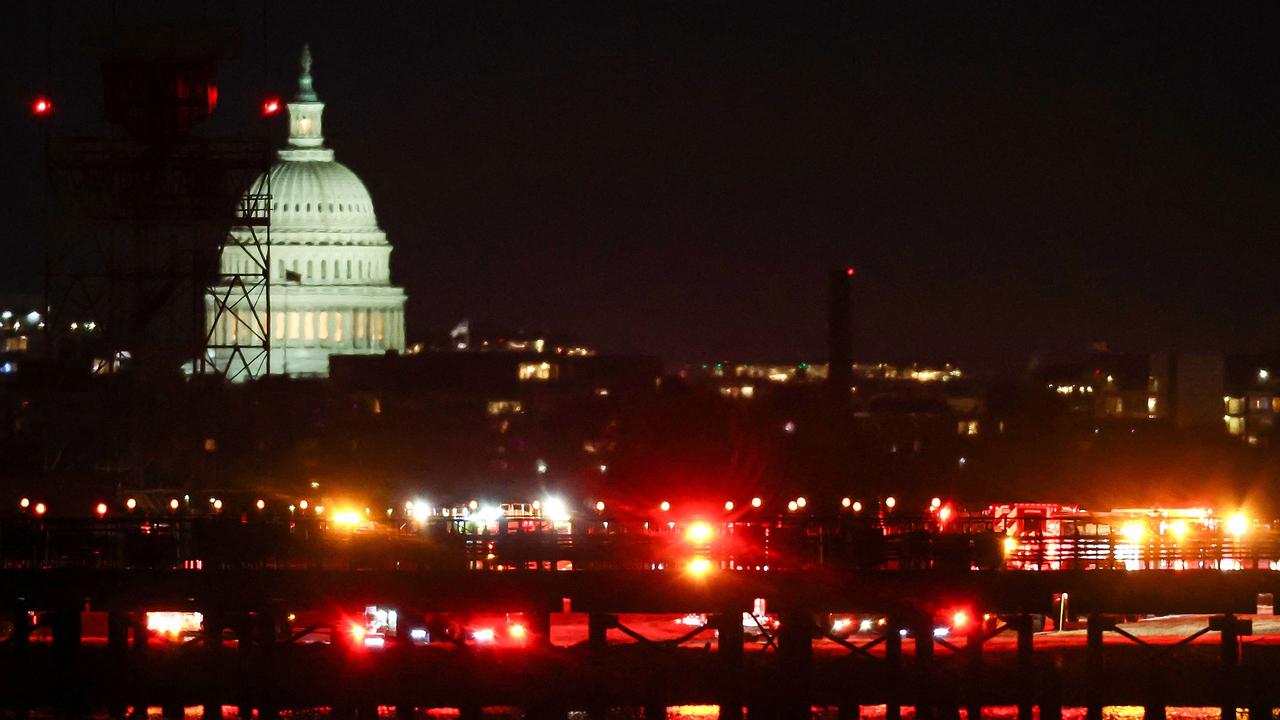 Multiple people feared dead after plane crash in Washington DC