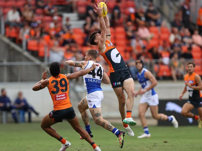 Taylor backs himself to read the flight of the ball better than most, and his numbers back it up. Picture: Jason McCawley/AFL Photos/via Getty Images