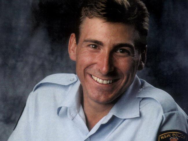 COPYPIC - police constable Peter Forsyth (28) - victim of a stabbing murder when off duty at William Henry St., Ultimo Sydney 27 feb 1998, while attempting to arrest youths offering drugs. headshot alone crime nsw murder