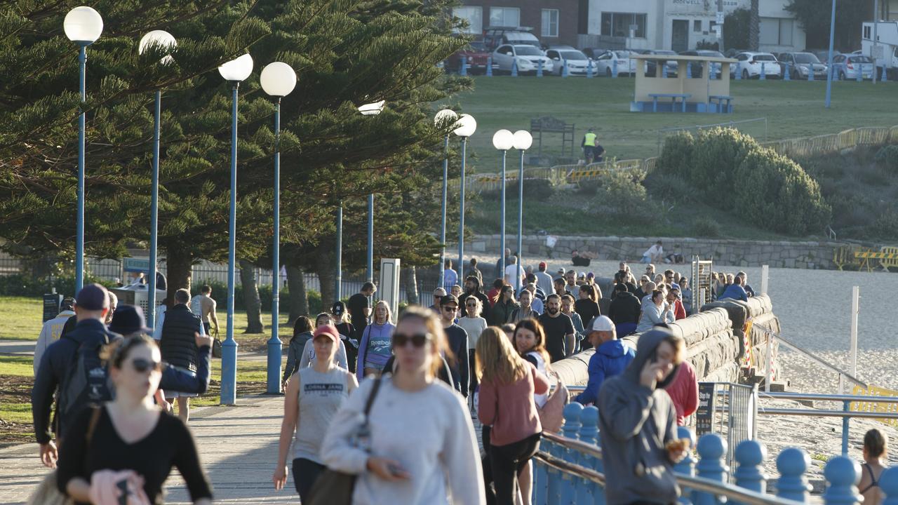 Coogee beach was packed this morning. Photo: Tim Pascoe