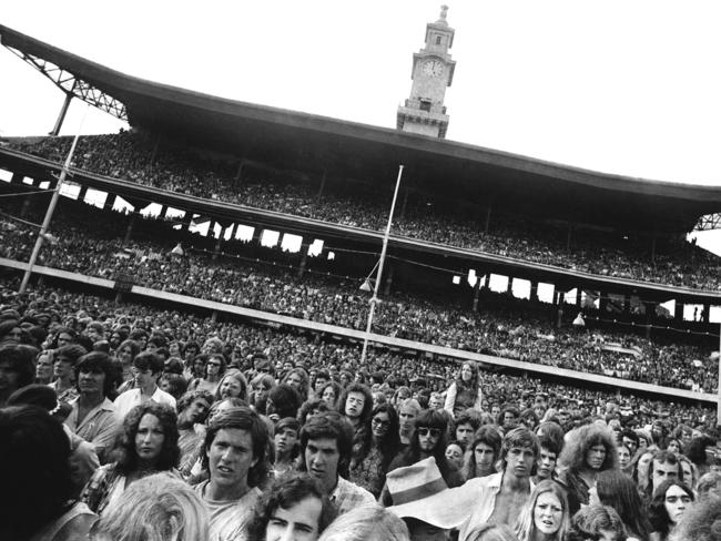 Ted Harvey’s photograph capturing the huge crowd waiting to see Led Zeppelin play in 1972.