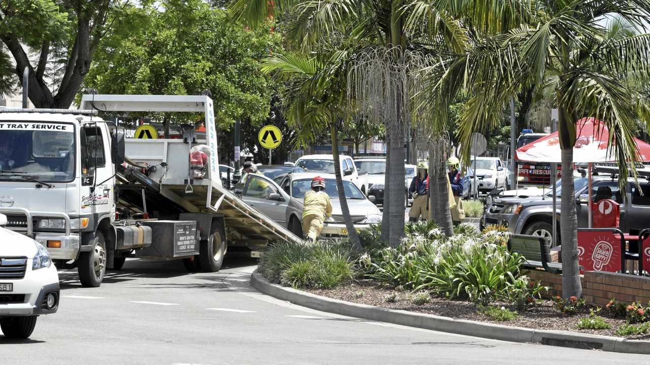 Traffic Blocked After Prince St Crash Daily Telegraph