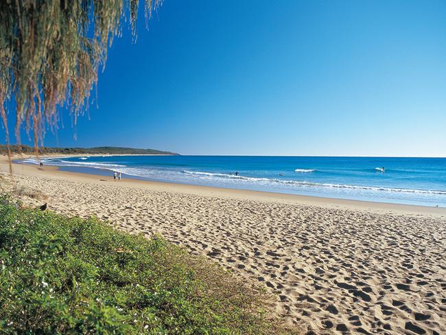 20 best beaches in Queensland, from Surfers Paradise to Cape Tribulation |  Photos | escape.com.au