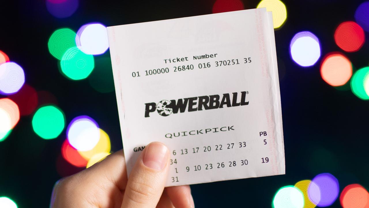 Powerball 40 Million Jackpot Winner Brisbane Woman Wins Winning Numbers