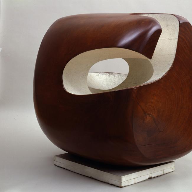 Corinthos 1954-1955 guarea wood and paint on wooden base 104.1 x 106.7 x 101.6 cm Photograph credit © Tate. Barbara Hepworth © Bowness