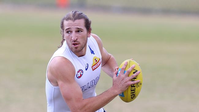 Efficiency helped Marcus Bontempelli score 122 from 14 disposals against Geelong.