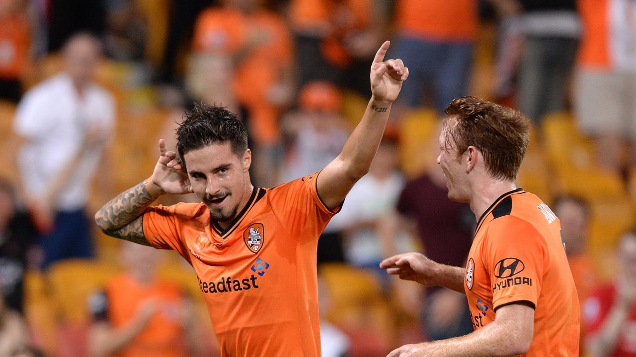 Live A-League: Sydney FC V Wellington Phoenix, Brisbane Roar V ...