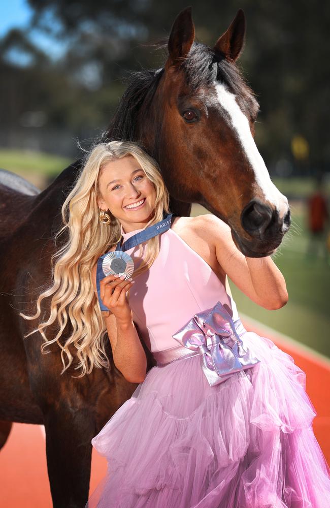 Aussie Olympic silver medal winning athlete Jessica Hull with thoroughbred trick horse Ty for Caulfield Guineas race day. Picture: David Caird