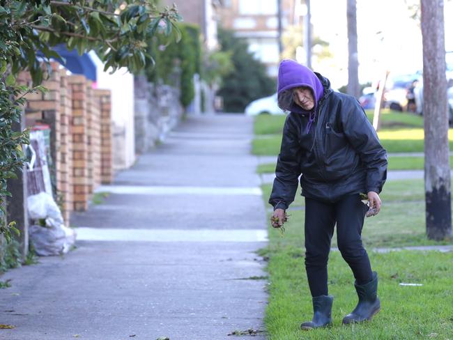 Mary Bobolas, in front of her Bondi house, says that politicians should ‘care more about people’ and ‘only God has the right’ to judge people by their skin colour or religion. Picture: News Corp