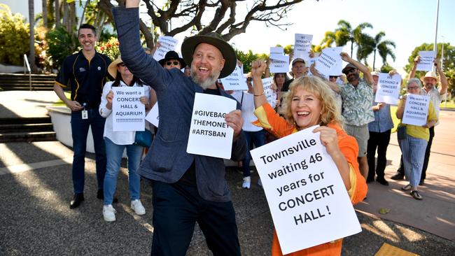 AFCM Protest for Concert Hall outside the Ville, venue for the Bush Summit. AFCM executive director Ricardo Peach and Joanne Keune. Picture: Evan Morgan