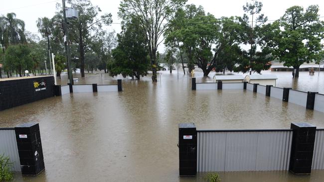 Gympie Flood 2013 February Photo Craig Warhurst / The Gympie Times