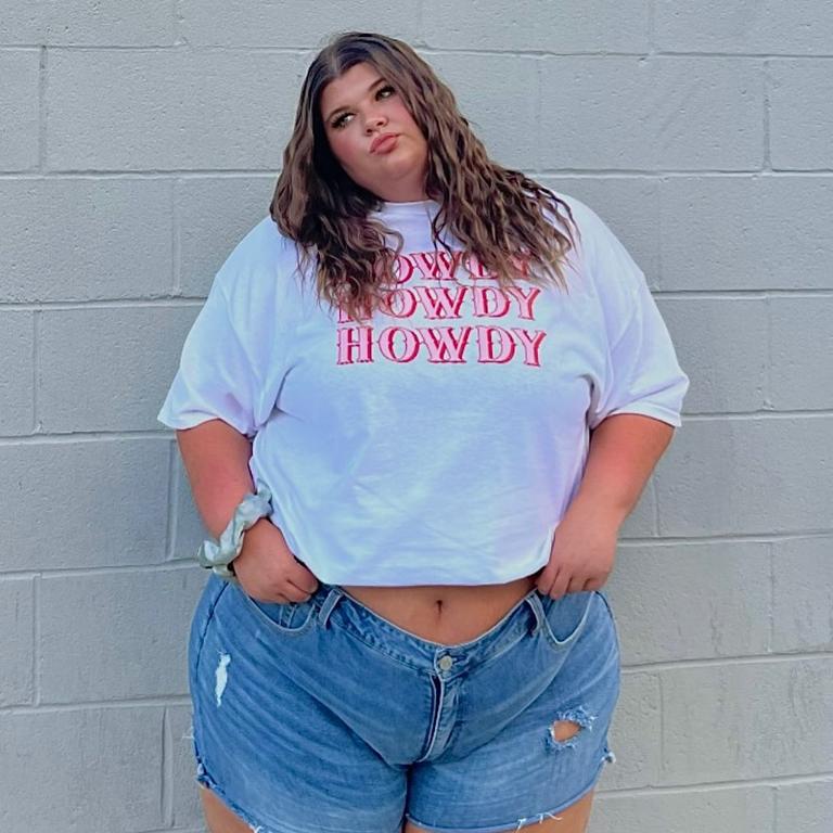 Plus Size Woman Told To ‘cover Up After Being Shamed For Revealing