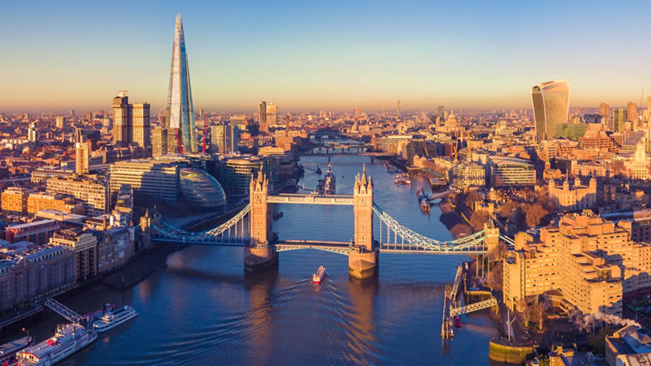 Explore London city with this package deal.