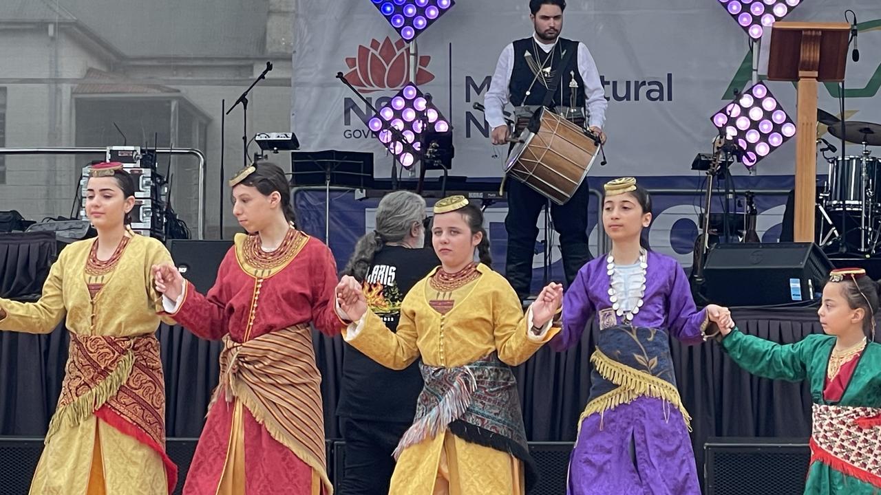 Crowds gathered to watch traditional Greek dancing.