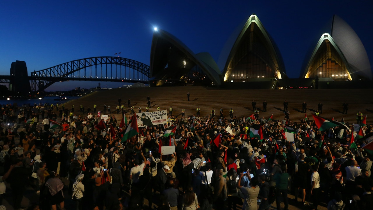 ‘Outrageous’: Pro-Palestinian rally at Sydney Opera House ‘should be condemned’