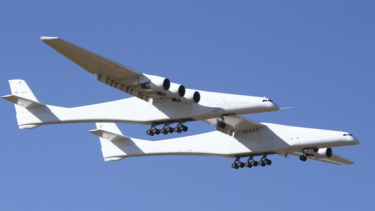 Stratolaunch: World’s largest plane takes its maiden flight | news.com ...