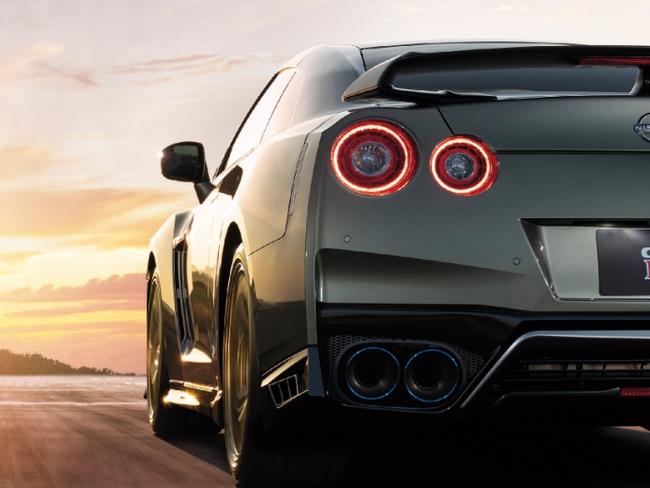 2021 Nissan GT-R T-Spec