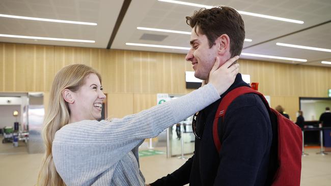 Lucinda Hinckfuss is reunited with boyfriend Christopher Johnson. Picture: Zak Simmonds