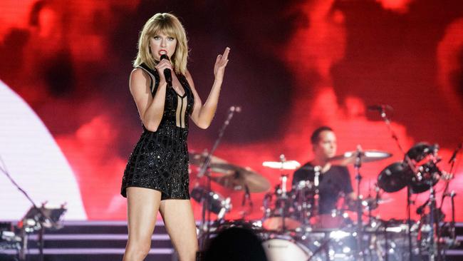 Taylor Swift is a fan of ‘discounted mutual funds’ – that is share-based investment funds that are selling for less than the total value of the shares they carry. Picture: AFP