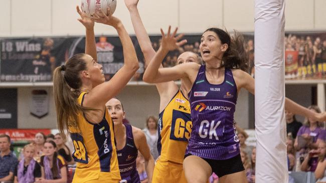 Debutant Remi Kamo attacks the netball on Saturday, November 26 2022 at the Mackay Multisport Stadium. Picture: Michaela Harlow