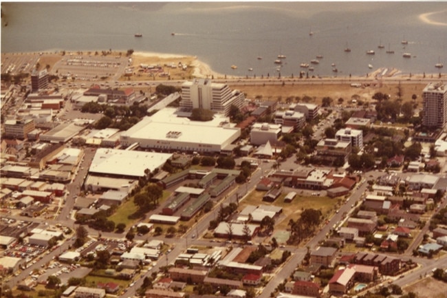 Australia Fair shopping centre in 1985.