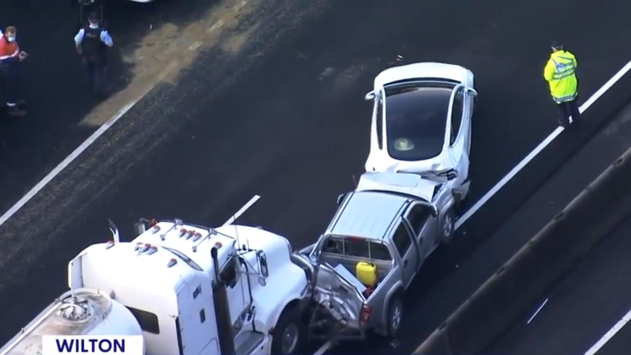 Man dead after tencar crash on Hume Highway Daily Telegraph