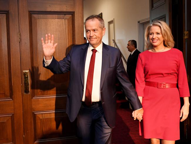 Opposition leader Bill Shorten and his wife Chloe Shorten arrive at the 2018 Victorian Labor State Conference held at Moonee Valley Racecourse in Melbourne, Sunday, May 27, 2018. (AAP Image/Tracey Nearmy) NO ARCHIVING