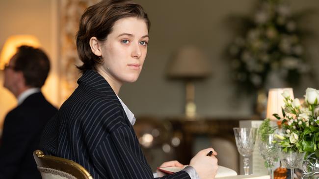 The leading character, Julie, is exquisitely played by Honor Swinton Byrne, the daughter of Tilda Swinton