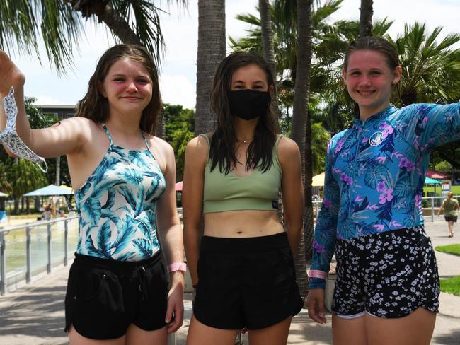 L/R: Brianna Heath, Sophie Rowlands and Mia Connor are keen to dump the masks heading into school. Picture: (A)manda Parkinson