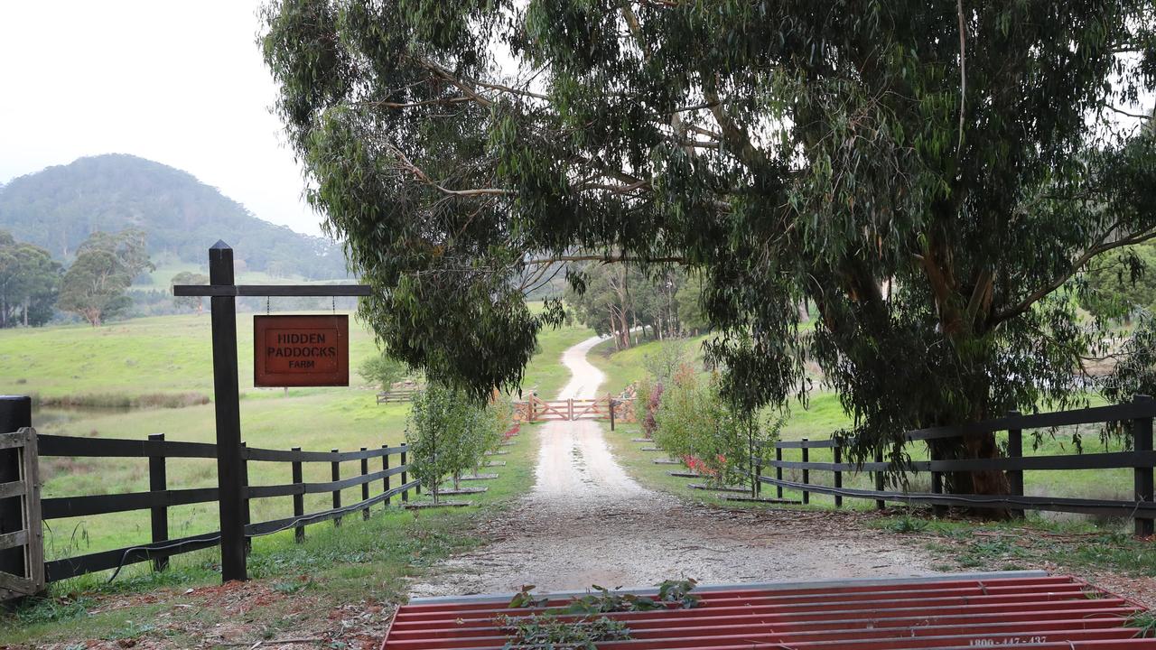 Pictured is the entrance to the Rosehill Farm home of Mike Cannon-Brookes Picture: Richard Dobson